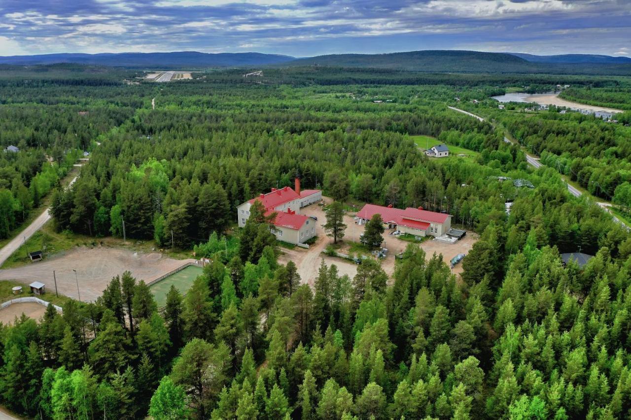 Kuukkeli Ivalo Airport Inn מראה חיצוני תמונה