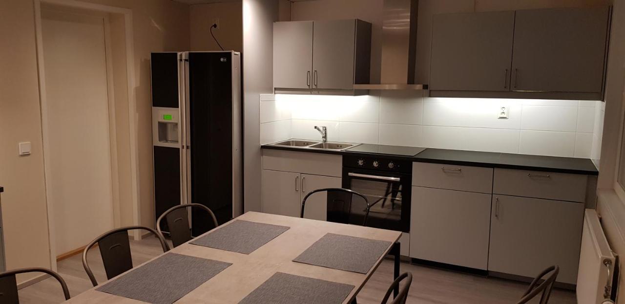 Kuukkeli Ivalo Airport Inn מראה חיצוני תמונה