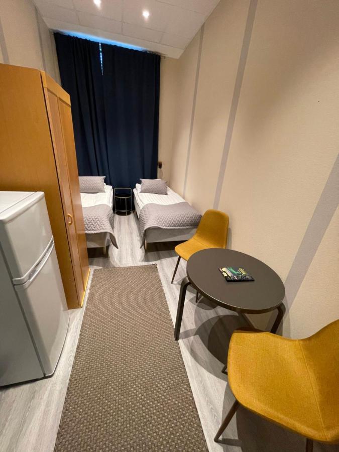 Kuukkeli Ivalo Airport Inn מראה חיצוני תמונה