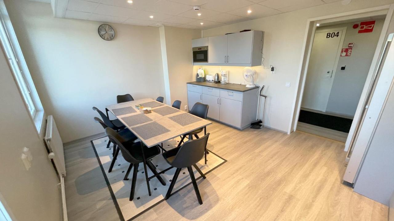 Kuukkeli Ivalo Airport Inn מראה חיצוני תמונה
