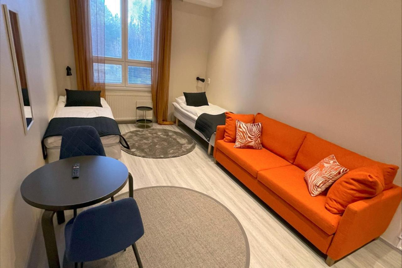 Kuukkeli Ivalo Airport Inn מראה חיצוני תמונה